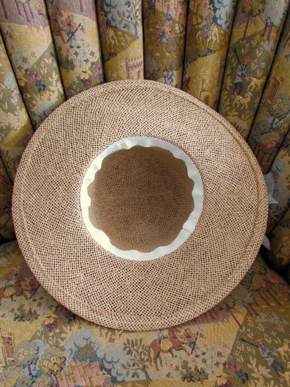 LADY'S STRAW HAT, PRETTY with BOW, 21 5/8" SMALL, LIGHT & AIRY for SUMMER - Picture 6 of 6